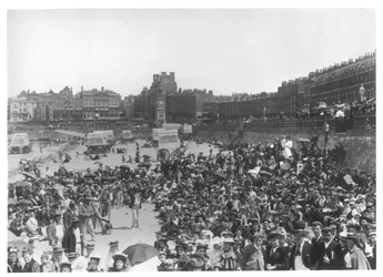 Sänger am Strand von Margate, um 1900